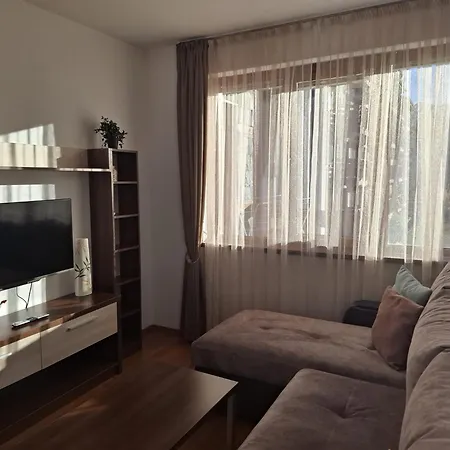 в Belvedere Apartment
