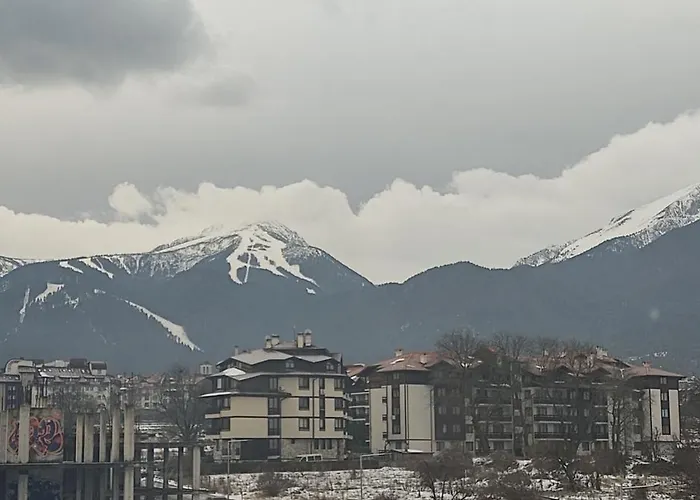 в Belvedere Apartment *