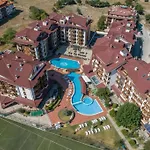 в Belvedere