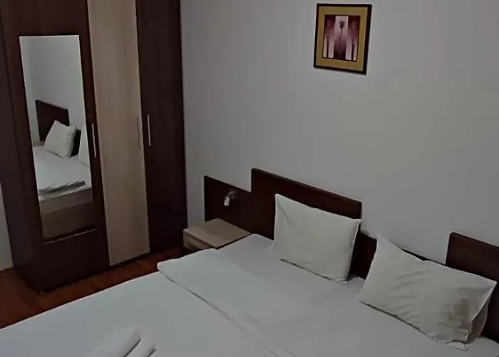 в Belvedere 班斯科